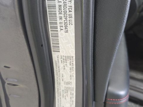 Used 2023 Dodge Durango GT w/ Blacktop Package AWD/4WD image 16