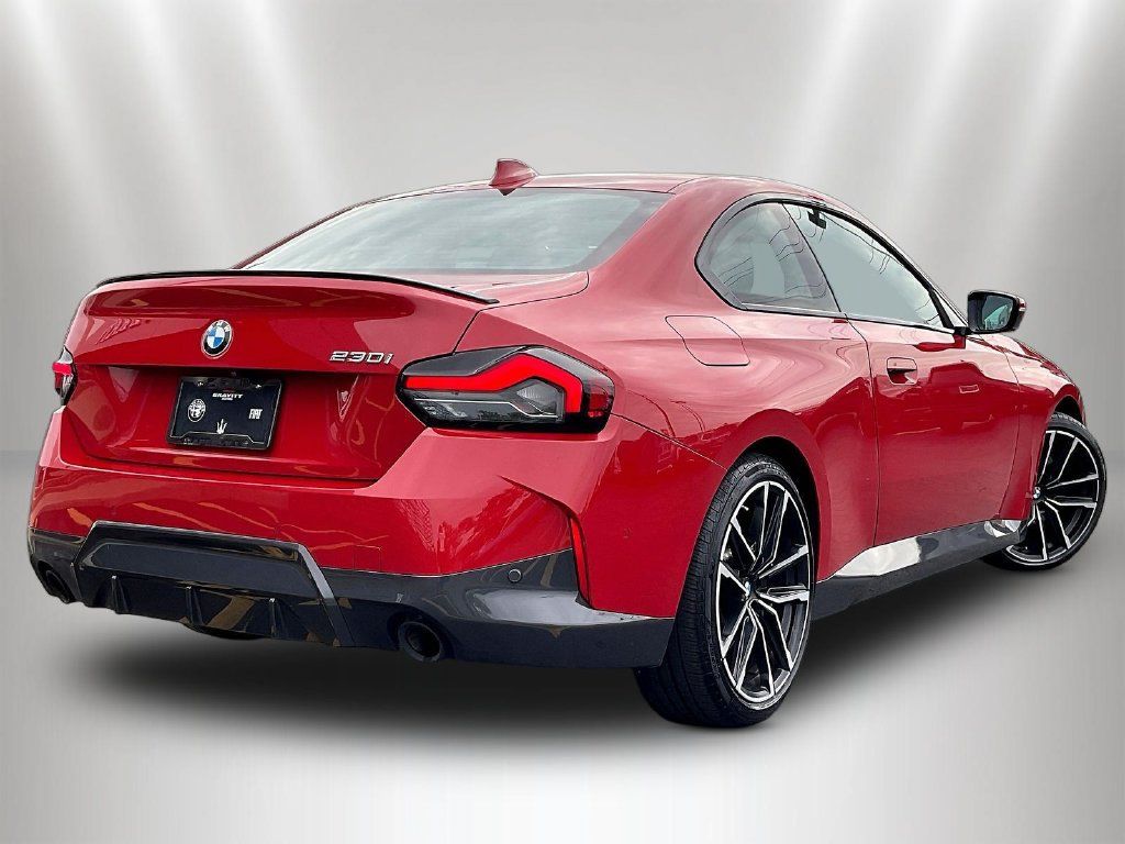 Used 2022 BMW 230i Coupe w/ Premium Package 2 RWD image 6