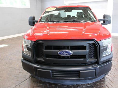 Used 2015 Ford F150 XL w/ Trailer Tow Package RWD image 2