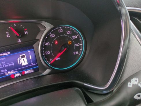 Used 2021 Chevrolet Equinox LT w/ Driver Convenience Package FWD image 21