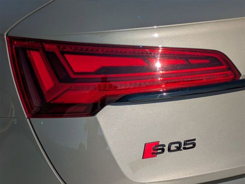Used 2023 Audi SQ5 Premium Plus w/ Premium Plus Package image 18