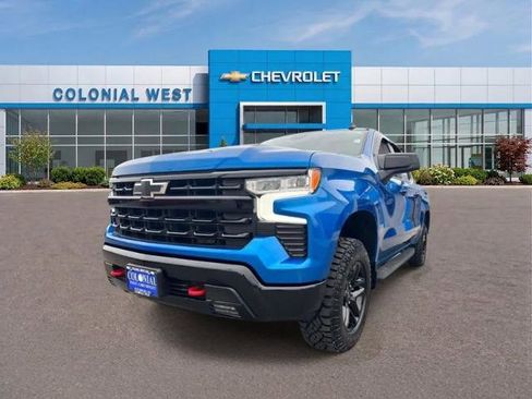 Used 2023 Chevrolet Silverado 1500 LT Trail Boss w/ LPO, Dark Essentials Package AWD/4WD image 3