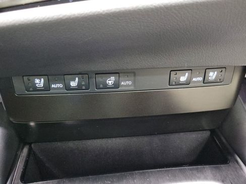 Used 2024 Lexus ES 300h w/ Premium Package FWD image 42