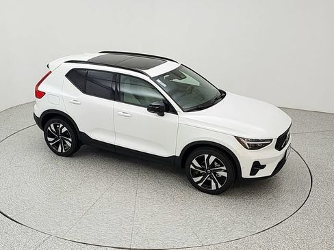 New 2026 Volvo XC60 B5 Ultra w/ Climate Package AWD/4WD image 15