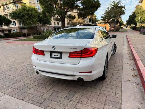 Used 2020 BMW 530i w/ Convenience Package RWD image 8