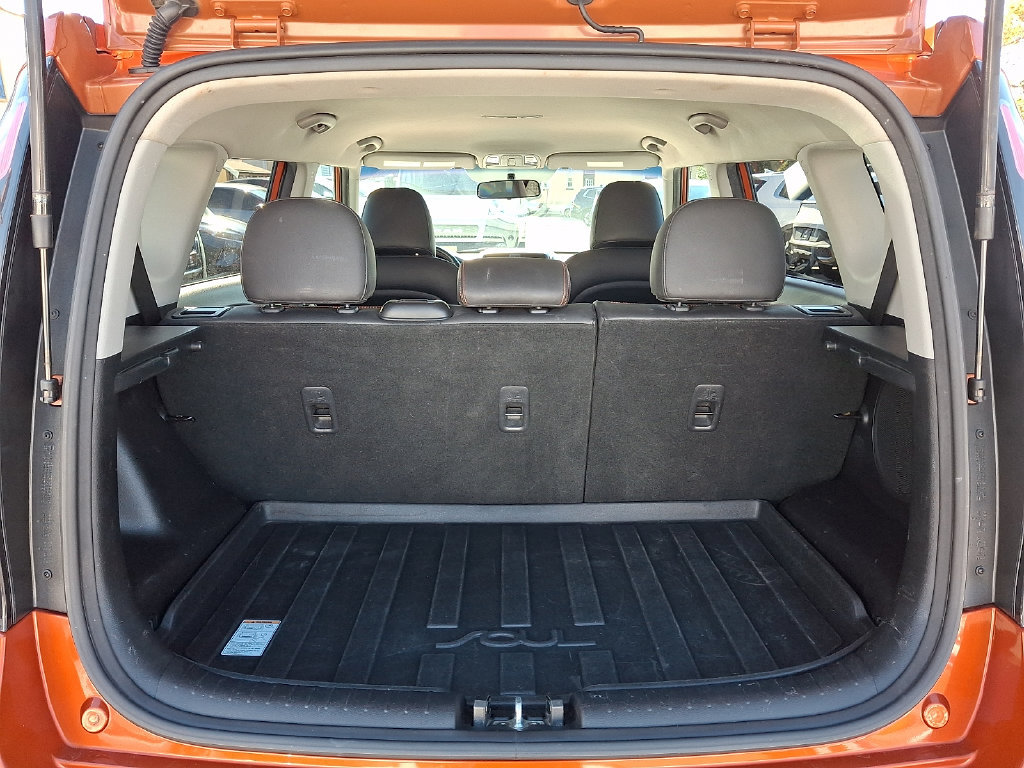 Used 2018 Kia Soul ! w/ Tech Package FWD image 28
