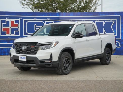 New 2026 Honda Ridgeline TrailSport+ image 1