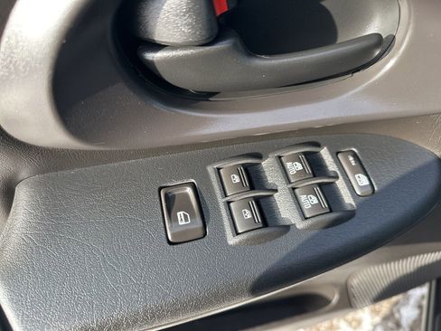 Used 2009 Chevrolet TrailBlazer LT w/ Sun And Sound Package image 17