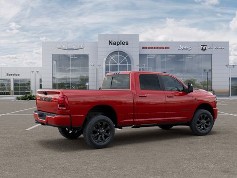 New 2026 RAM 2500 Laramie AWD/4WD image 4