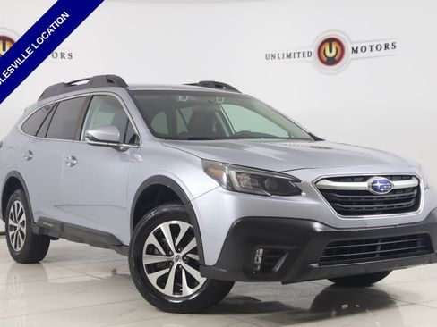 Used 2022 Subaru Outback Premium AWD/4WD image 1
