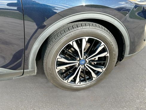 Certified 2021 Ford Escape SE w/ SE Sport Appearance Package image 29