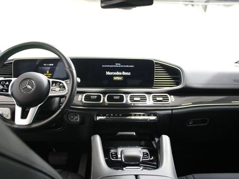 Used 2020 Mercedes-Benz GLS 450 4MATIC w/ Convenience Package image 2