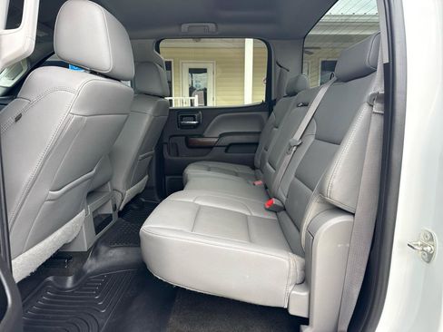 Used 2016 GMC Sierra 2500 SLT w/ Duramax Plus Package AWD/4WD image 21