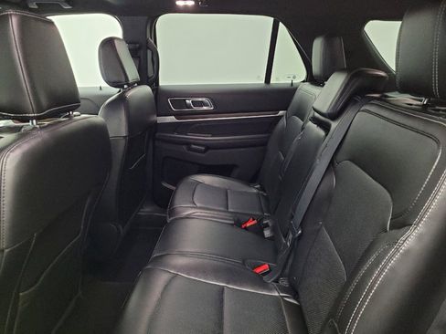 Used 2018 Ford Explorer Limited w/ Equipment Group 301A image 18