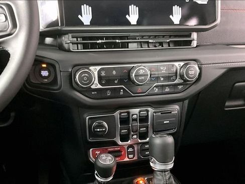 New 2026 Jeep Wrangler Unlimited Rubicon image 6