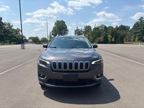 Used 2019 Jeep Cherokee Limited AWD/4WD image 8