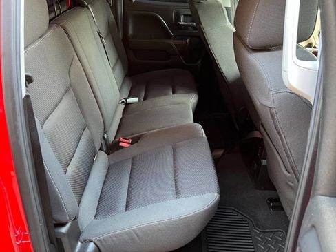 Used 2019 GMC Sierra 1500 SLE image 17