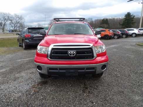 Used 2011 Toyota Tundra 4x4 Double Cab image 2