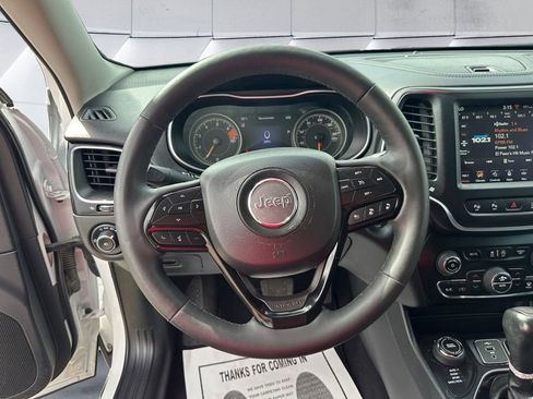 Used 2023 Jeep Cherokee Altitude Lux image 8