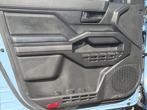 Certified 2026 Toyota Tacoma SR5 AWD/4WD image 10