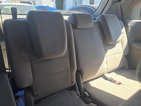 Used 2012 Honda Odyssey EX image 12