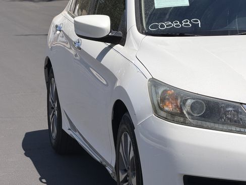 Used 2013 Honda Accord LX image 21