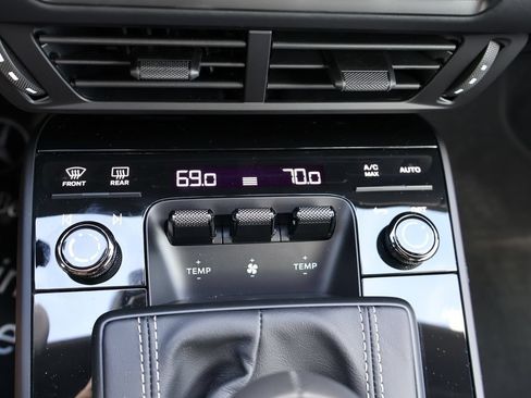 Certified 2026 Porsche 911 GT3 RWD image 25