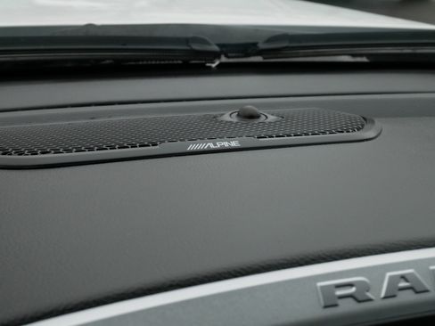 Used 2022 RAM 1500 Big Horn image 34