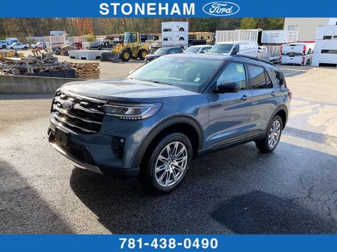 New 2026 Ford Explorer Active w/ Active Comfort Package image 1