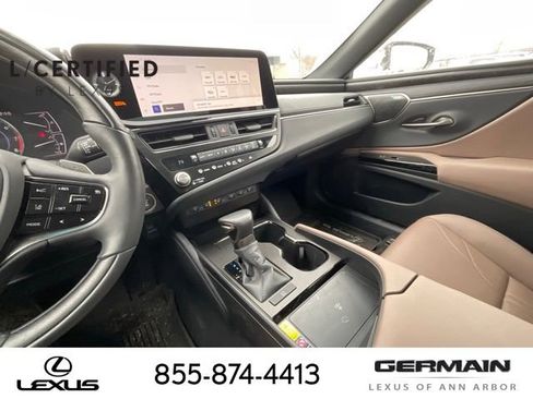 Used 2024 Lexus ES 350 Ultra Luxury image 19