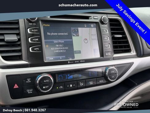 Used 2018 Toyota Highlander XLE w/ Protection Package #3 AWD/4WD image 19