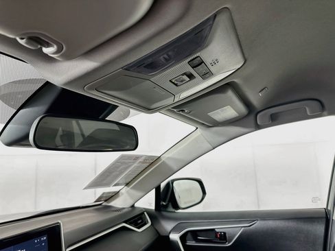 Certified 2025 Toyota RAV4 LE FWD image 18