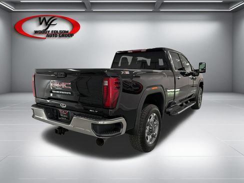 New 2026 GMC Sierra 2500 SLT AWD/4WD image 6