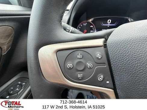Certified 2024 GMC Terrain Denali w/ Denali Premium Package AWD/4WD image 21
