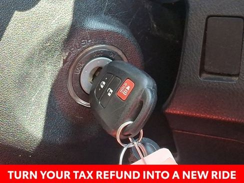 Used 2018 Toyota RAV4 LE w/ All Weather Liner Package image 22