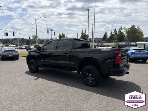 Used 2023 Chevrolet Silverado 1500 LT Trail Boss w/ Protection Package AWD/4WD image 3