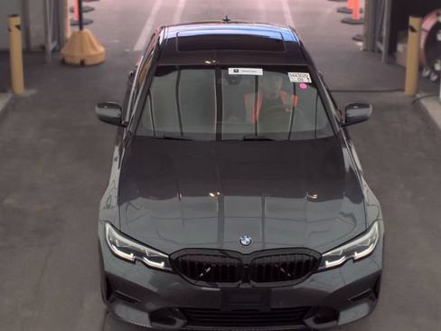 Used 2021 BMW 330i Sedan w/ Convenience Package RWD image 5