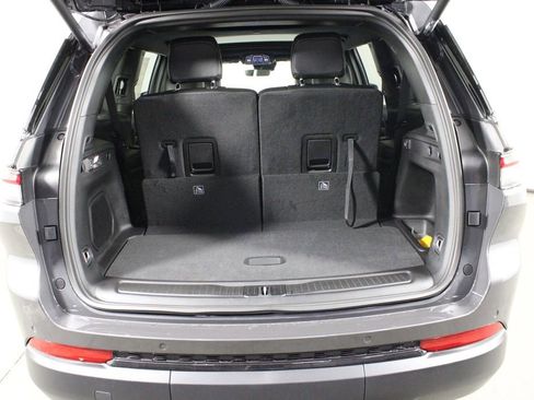 New 2025 Jeep Grand Cherokee L Limited w/ Black Appearance Package image 17