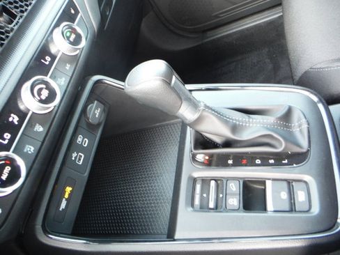 Certified 2024 Honda CR-V EX image 18