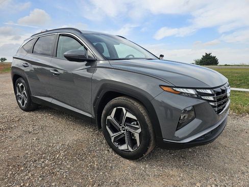 Used 2024 Hyundai Tucson SEL w/ Convenience Package image 5