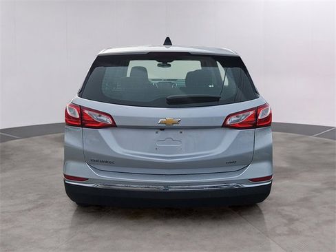 Used 2018 Chevrolet Equinox LS w/ LPO, Cargo Package image 5