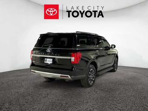 Used 2024 Ford Expedition XLT image 8