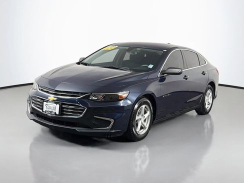 Used 2017 Chevrolet Malibu LS FWD image 3