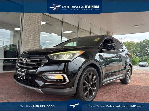 Used 2017 Hyundai Santa Fe Sport FWD image 1