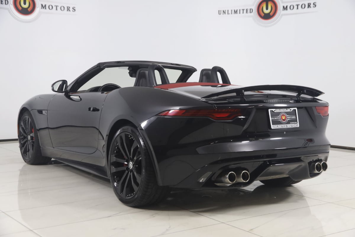 Used 2024 Jaguar F-TYPE R-Dynamic RWD image 26