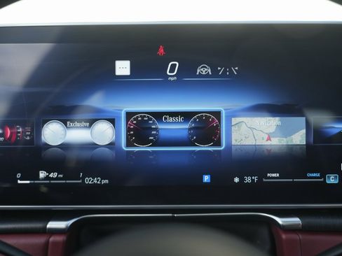 Used 2022 Mercedes-Benz S 580 4MATIC Sedan w/ AMG Line Package image 57