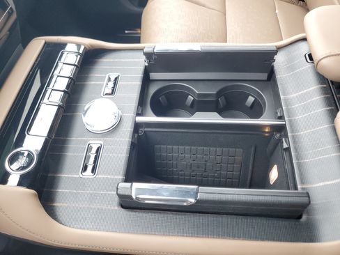 New 2026 Lincoln Navigator Black Label AWD/4WD image 26