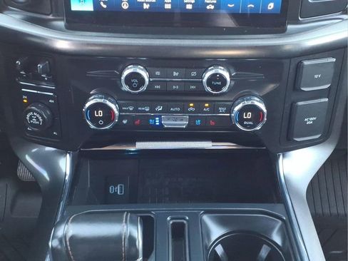 Used 2021 Ford F150 Platinum w/ Equipment Group 701A High AWD/4WD image 20