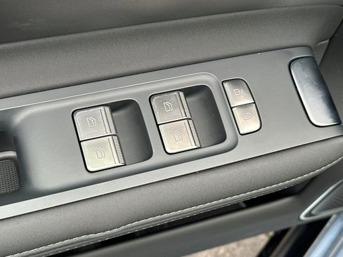 New 2026 Polestar Polestar 4 image 15