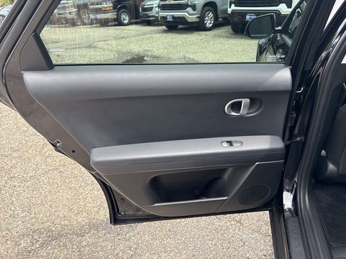Used 2024 Hyundai Ioniq 5 SEL AWD/4WD image 16